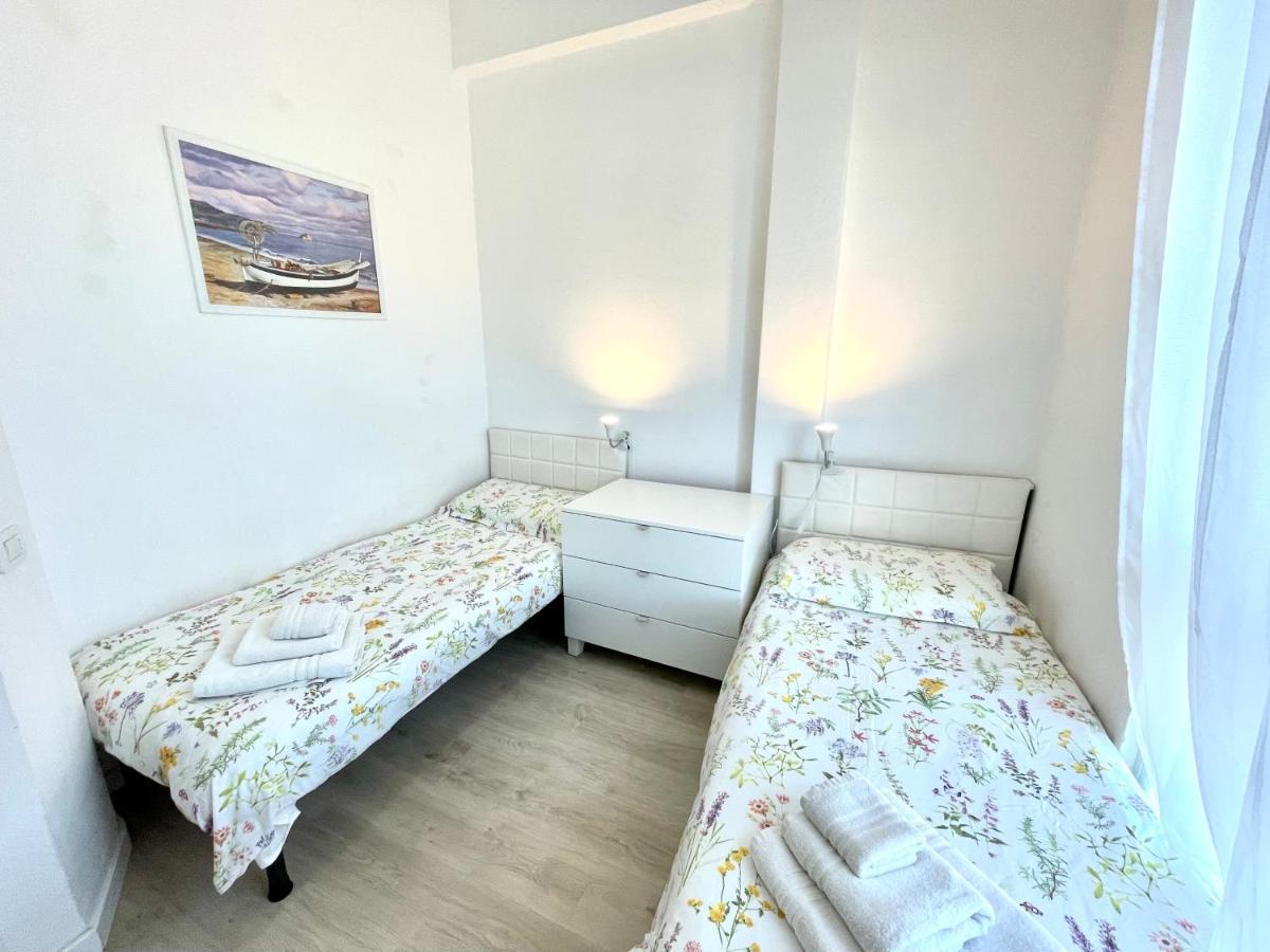 Villa Poetto Beach By Home And Experience , Cagliari, Poetto المظهر الخارجي الصورة