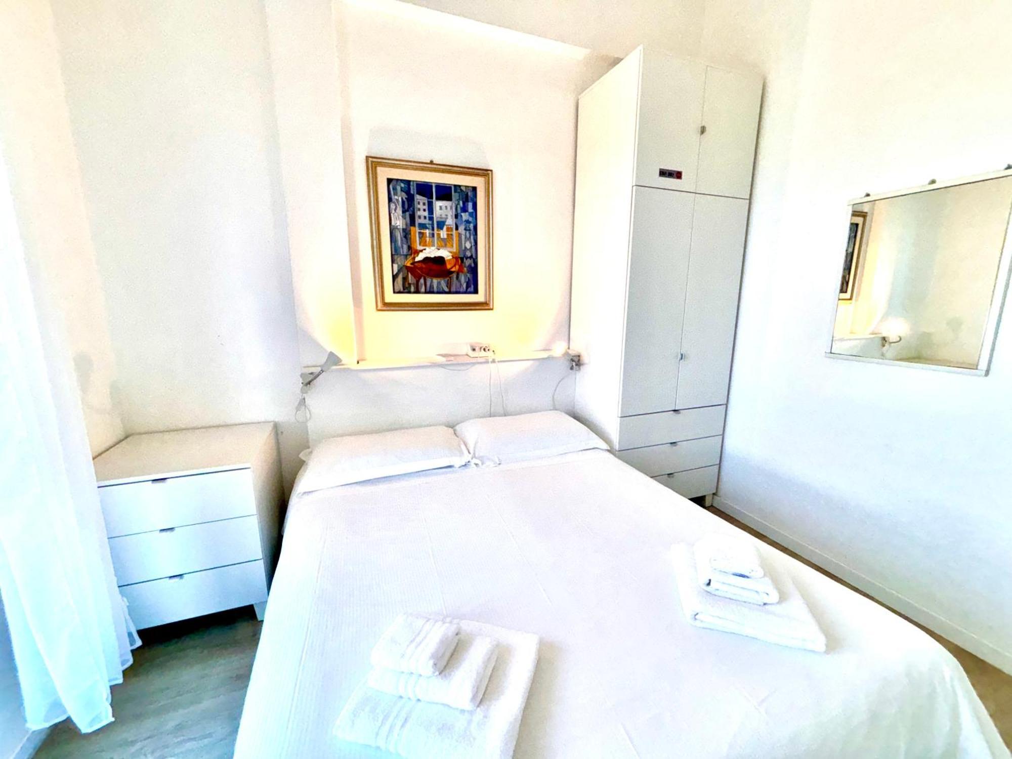 Villa Poetto Beach By Home And Experience , Cagliari, Poetto المظهر الخارجي الصورة